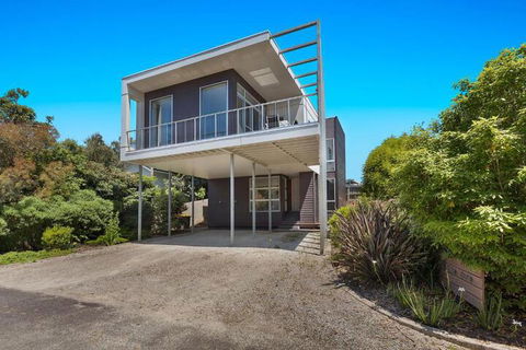 The Lane House - Accommodation Sunshine Coast 5