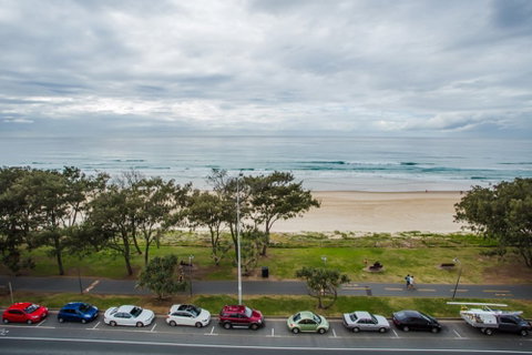 Suntower - Accommodation Sunshine Coast 4