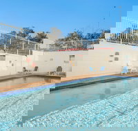 Suntower - Accommodation Sunshine Coast