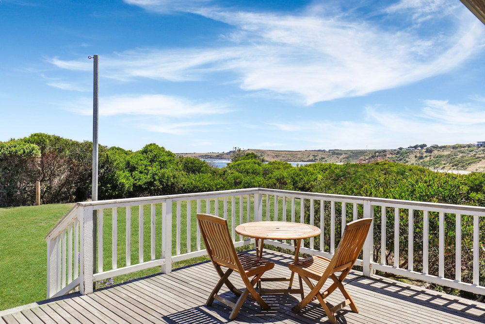 Smiths Beach VIC Accommodation Sunshine Coast