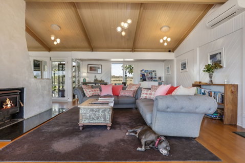Clifftop Boutique Accommodation - Accommodation Sunshine Coast 6