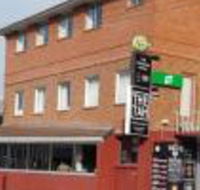 The Waratah Hotel - Accommodation Sunshine Coast
