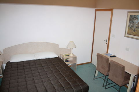 Hunter Valley Travellers Rest - Accommodation Sunshine Coast 5