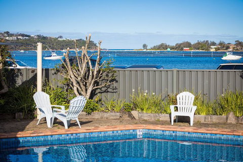 Penguin Mews Merimbula - Accommodation Sunshine Coast 2