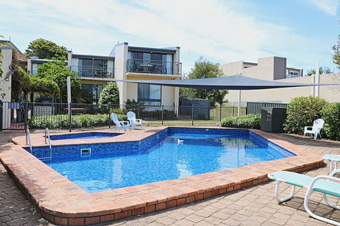 Penguin Mews Merimbula - Accommodation Sunshine Coast 4