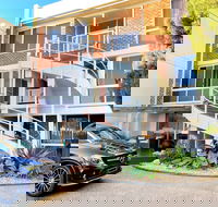 Bay Breeze Boutique Accommodation - Accommodation Sunshine Coast