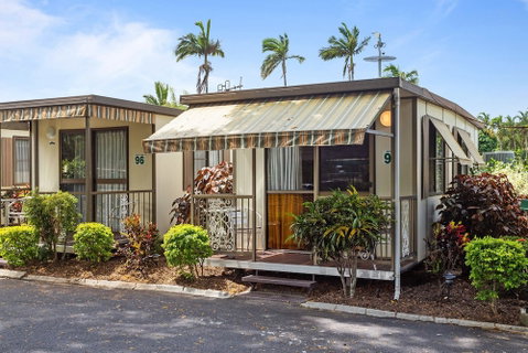 First City Caravilla - Accommodation Sunshine Coast 0