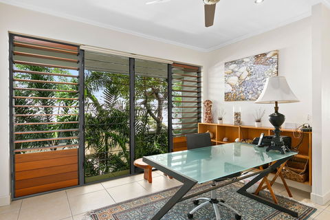 Sea Point On Trinity Beach - Accommodation Sunshine Coast 5
