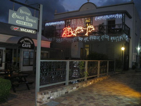 Heritage Guesthouse - Accommodation Sunshine Coast 6