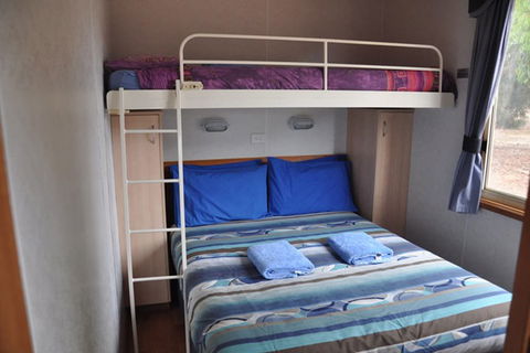 Western KI Caravan Park - Accommodation Sunshine Coast 3