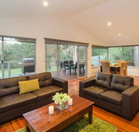 Acacia Chalets - Accommodation Sunshine Coast