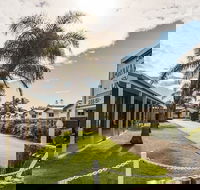 Lakes Jakaranda Holiday Units - Accommodation Sunshine Coast