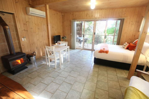 Belle's At Montville - Accommodation Sunshine Coast 2