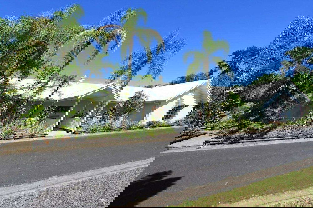 Feluga QLD Accommodation Sunshine Coast