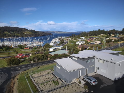 The Cove Kettering - Accommodation Sunshine Coast 0