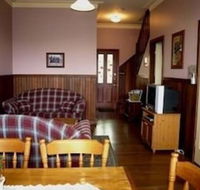 Pemberton Old Picture Theatre Holiday Apartments - Accommodation Sunshine Coast