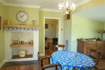 Leura Lady - Accommodation Sunshine Coast 2