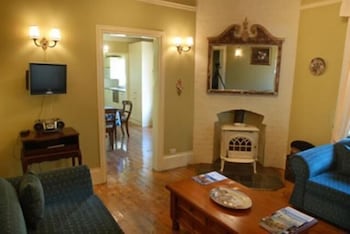 Leura Lady - Accommodation Sunshine Coast 1