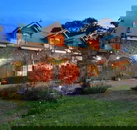 Mary Card's Coach House - Accommodation Sunshine Coast