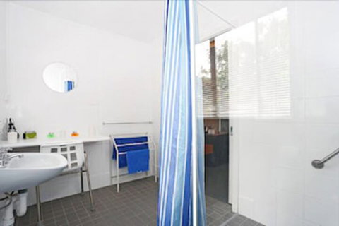 Jacaranda Guest House - Accommodation Sunshine Coast 1