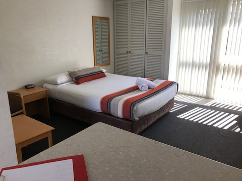 Alloggio Bathurst Apartments - Accommodation Sunshine Coast 2