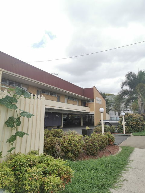 Central Motel Ipswich - Accommodation Sunshine Coast 3