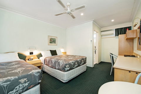 Colonial Terrace Motor Inn - Accommodation Sunshine Coast 4