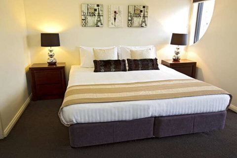 Astina Serviced Apartments - Central - Accommodation Sunshine Coast 1
