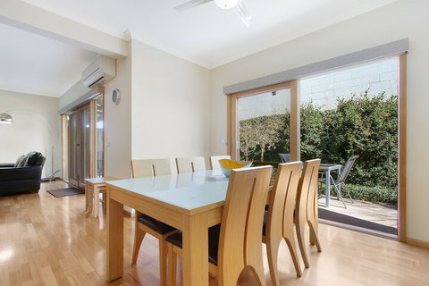 Apartments On Church - Accommodation Sunshine Coast 2