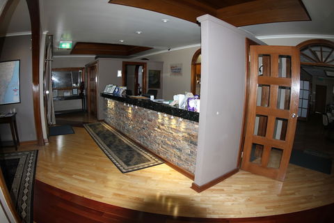 Sleepy Hill Motor Inn - Accommodation Sunshine Coast 0