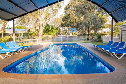 BIG4 Deniliquin Holiday Park - Accommodation Sunshine Coast 2