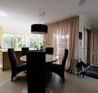 Akai Hana - Accommodation Sunshine Coast