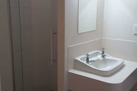 Motel 707 - Accommodation Sunshine Coast 2