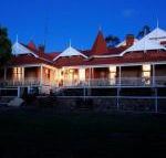 Laurelville - Accommodation Sunshine Coast
