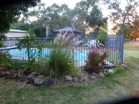 Golfers Retreat Motel - Accommodation Sunshine Coast 3