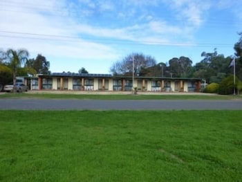 Golfers Retreat Motel - Accommodation Sunshine Coast 0