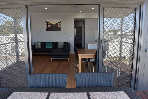 Tasman Holiday Parks - Lake Mulwala - Accommodation Sunshine Coast 4