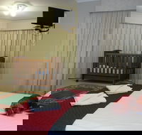 The Retreat - Accommodation Sunshine Coast