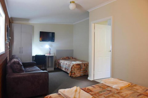 Mia Motel - Accommodation Sunshine Coast 2