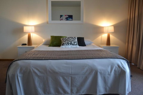 Accommodation Portland Victoria - Accommodation Sunshine Coast 4