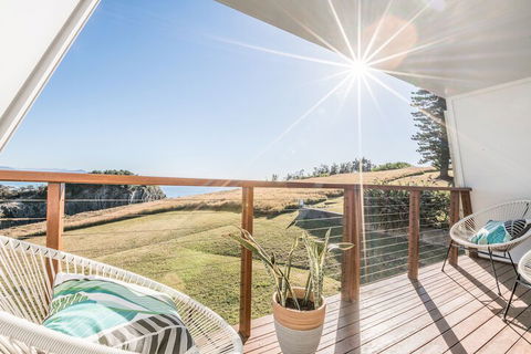 A PERFECT STAY - A Frame - Accommodation Sunshine Coast 4