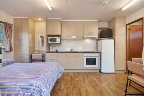 Gundagai Cabins & Tourist Park - Accommodation Sunshine Coast 4
