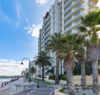 Beachside Port Melbourne - Accommodation Sunshine Coast