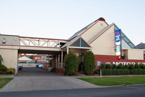 MAS Country Riverboat Lodge Motor Inn - Accommodation Sunshine Coast 1
