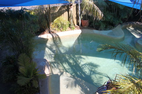 Salamander Beach Accommodation Adults Only - Accommodation Sunshine Coast 6
