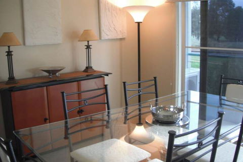 Golf View Apartment 7 - Accommodation Sunshine Coast 2
