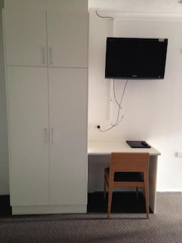 Q Express - Accommodation Sunshine Coast 3