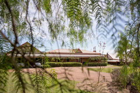Bluebush Estate - Accommodation Sunshine Coast 2