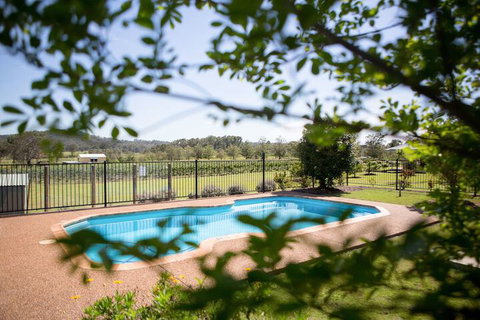 Bluebush Estate - Accommodation Sunshine Coast 3