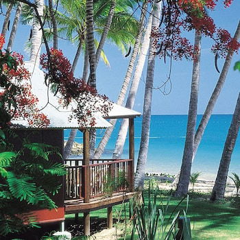 Ellis Beach Oceanfront Bungalows - Campground - Accommodation Sunshine Coast 5